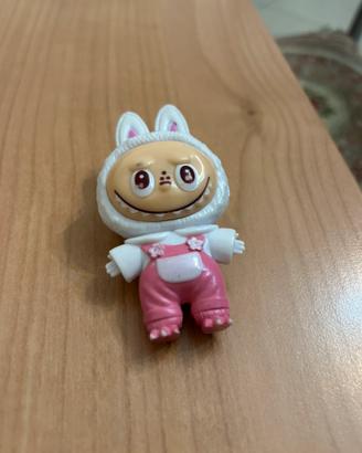 Figurina Labubu