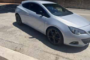 Opel asta j gtc 2012 cosmo s 165cv