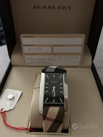 Burberry Heritage BU1059