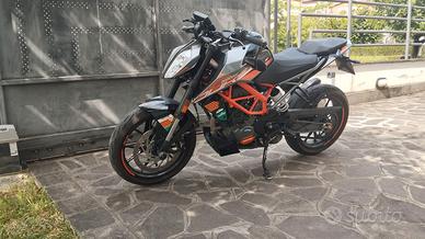 KTM Duke 125 2021