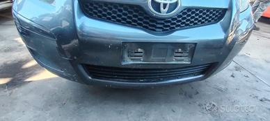 TOYOTA YARIS 2008 PARAURTI ANTERIORE