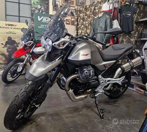 Moto Guzzi V85 Strada