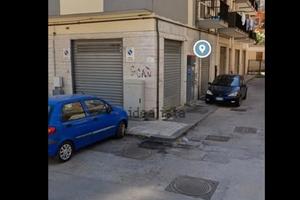 Posto moto in garage privato