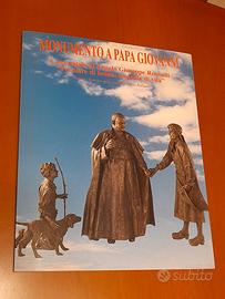 Libro monumento a Papa Giovanni.