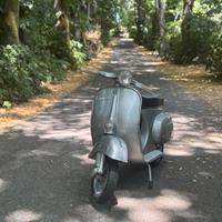 Vespa 50