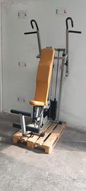 Vertical Traction Technogym