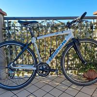 bici ibrida gravel Bianchi CAMALEONTE  CARBONIO