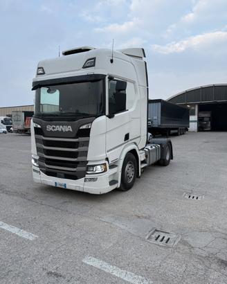 Scania r500