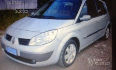 Renault gran scenic 04 1.9 e 1.5 per ricambi
