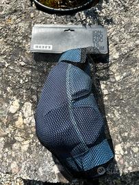 Ginocchiere Ion taglia M