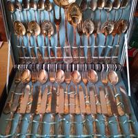 Posate bagnate in argento 