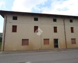 CASA SEMINDIPENDENTE A SANTA MARIA LA LONGA