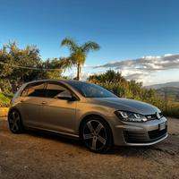 golf 7  150 cavalli 