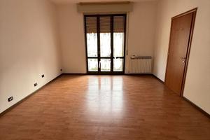 Casa autonoma in centro con box ampio