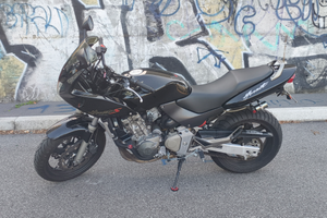 Honda Hornet s 600