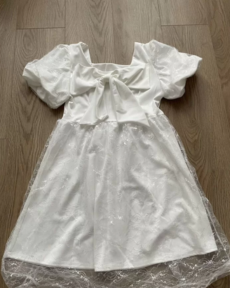 Grazioso vestito bianco da Lolita con fiocco