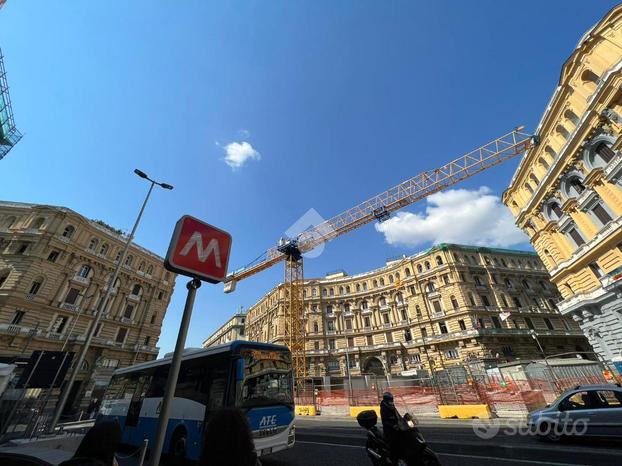 DEPOSITO A NAPOLI