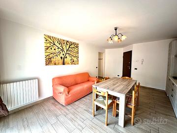 Trilocale ristrutturato nel centro di Introbio