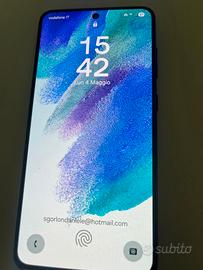 SAMSUNG GALAXY S21