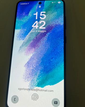 SAMSUNG GALAXY S21