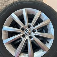 Cerchi vw tiguan con gomme termiche 