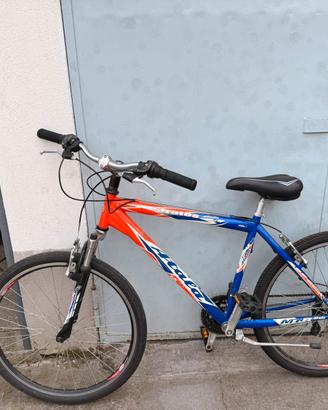 bicicletta mountain bike nuva