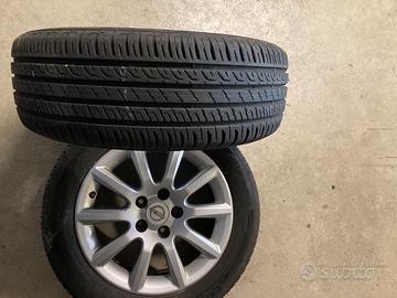 Cerchi con gomme