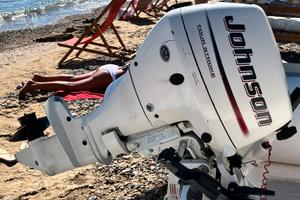 Motore marino Fuoribordo 9.9 cv