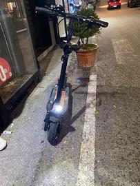 monopattino elettrico kugoo m4