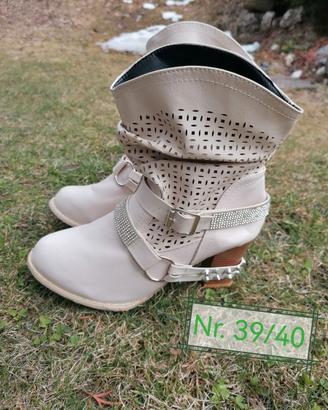 Stivaletti donna nuovi