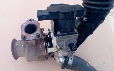 Turbina 49335-00230 BMW Serie 1 E87 Coupe E92 177C