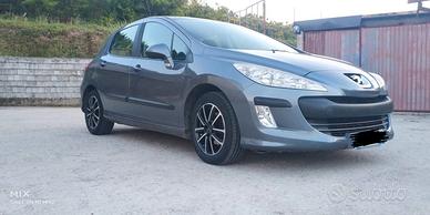 Peugeot 308 1.6 HDI 90CV Premium 