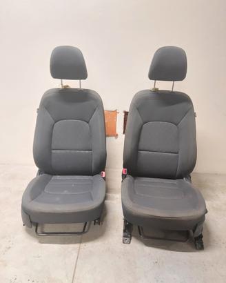 Sedili anteriori Kia Rio 1.1 diesel del 2014
