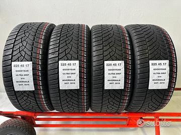 4 gomme 225 45 17 Goodyear Invernale