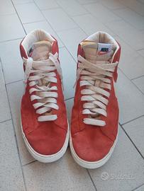 Scarpe NIKE Blazer vintage rosso aragosta