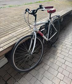 bicicletta da uomo misura 28