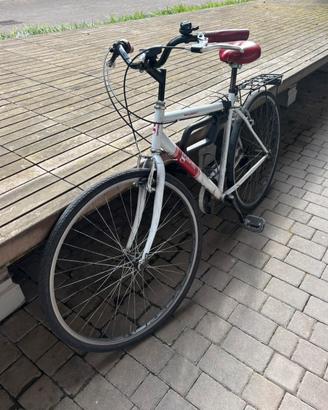 bicicletta da uomo misura 28
