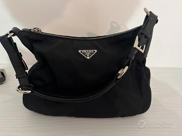 Prada borsa a spalla pelle e re-nylon con card