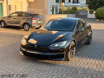 Tesla Model S 1020 cavalli Plaid