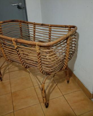 Culla in vimini anni 60