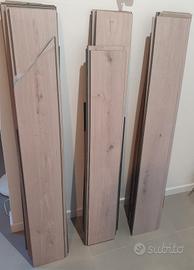 Pavimento in PVC ad incastro usato