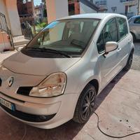 RENAULT MODUS 