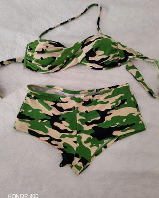 Costume bikini mimetico