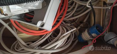 materiale elettrico usato