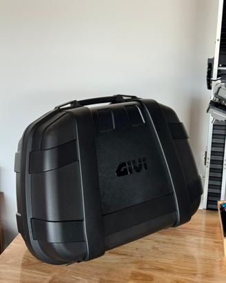 Givi BAULETTO TRK52BB MONOKEY TREKKER 52 LT NERA
