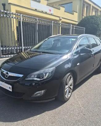 Opel Astra 1.7 CDTI 125CV Station Wagon Cosmo