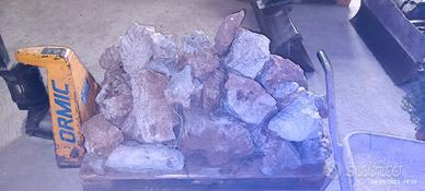 Pietre decorative giardino