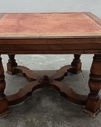 Tavolino quadrato da salotto in legno massello