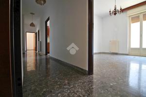 3 LOCALI A OSTUNI