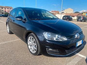 Volkswagen Golf 1.6TDI 110Cv Hightline